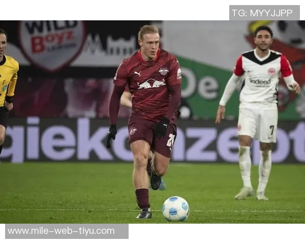 尤文图斯密切关注莱比锡中场施拉格计划明年一月完成免签交易 尤文图斯密切关注莱比锡中场施拉格计划明年一月完成免签交易